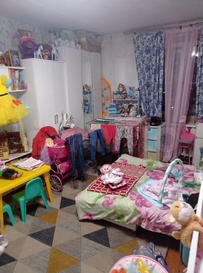 Комната 23 м² в 2-к., 4/5 эт.