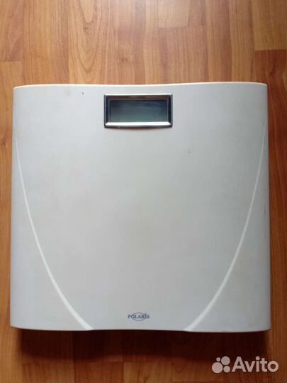 Весы напольные электронные Polaris