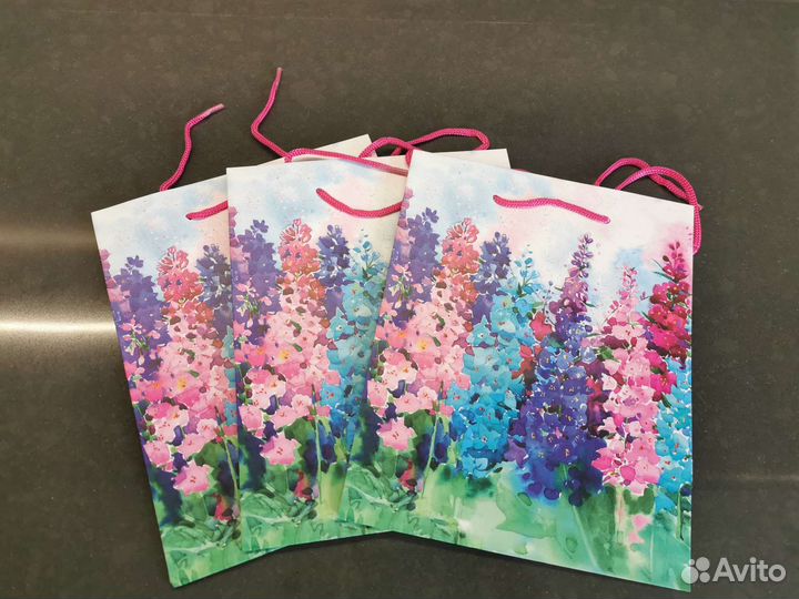 Пакет подарочный новый 18х23 см