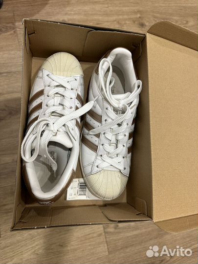 Кроссовки adidas 37 размер