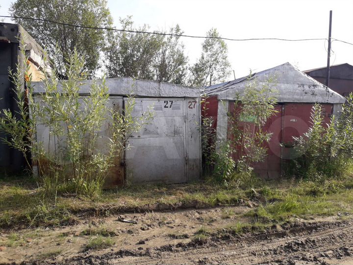 Гараж, > 30 м²