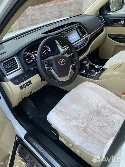 Toyota Highlander 3.5 AT, 2017, 119 500 км