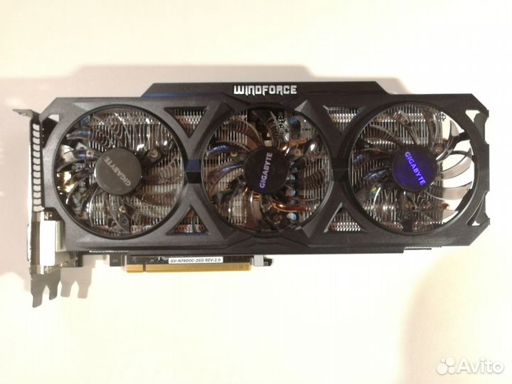 Видеокарта GeForce GTX 760 Windforce