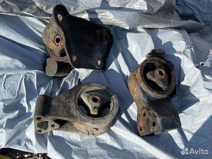 Подушка двс 4G15 Mitsubishi