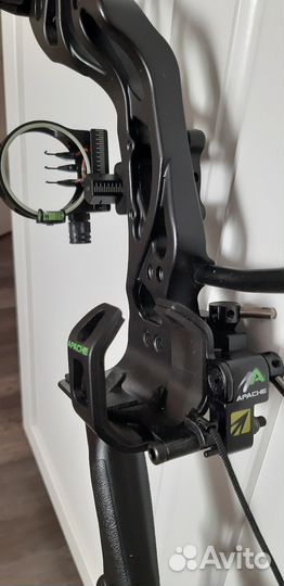 Блочный лук Man Kung CB75