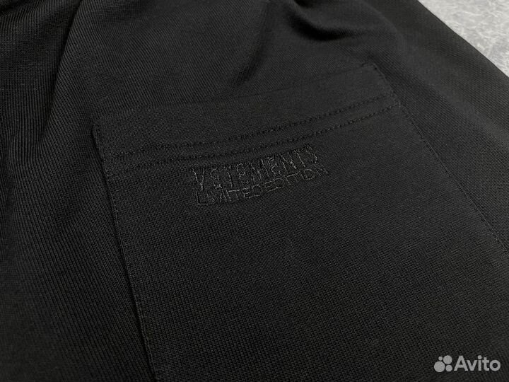 Vetements Logo шорты (в наличии)