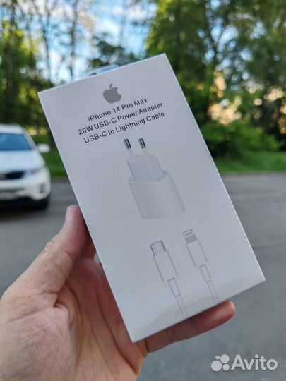 Зарядное устройство для iPhone