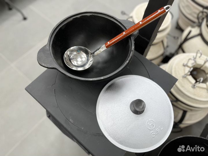 Казан чугунный