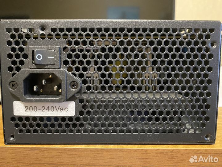 Блок питания aerocool 550w