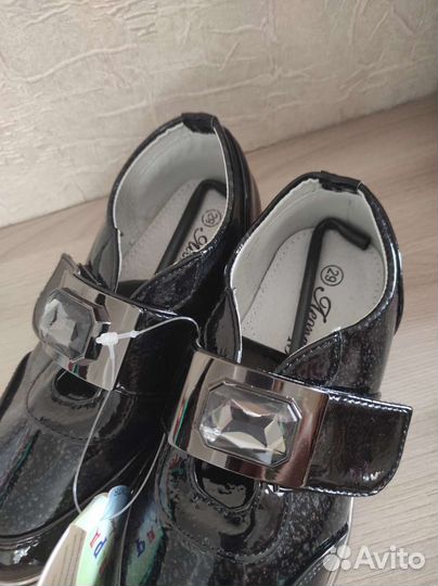 Новые туфли для девочки