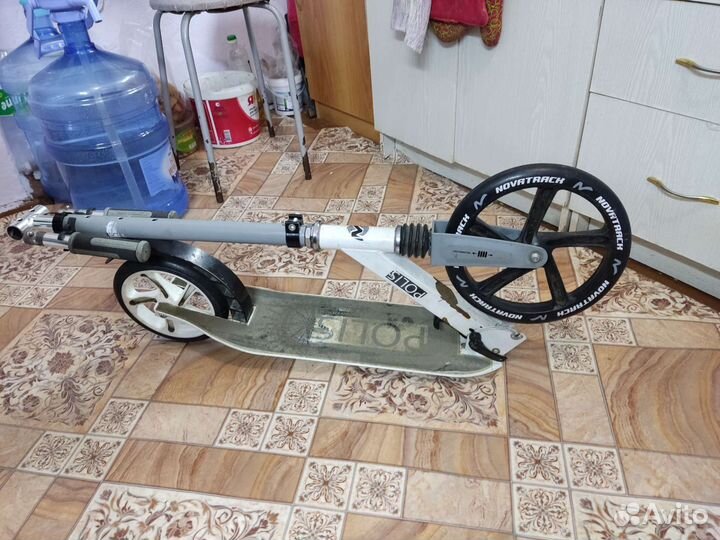 Самокат Novatrack Polis 250