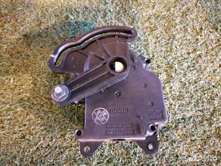 Сервопривод печки 063700-8800 Toyota Alphard ANH15