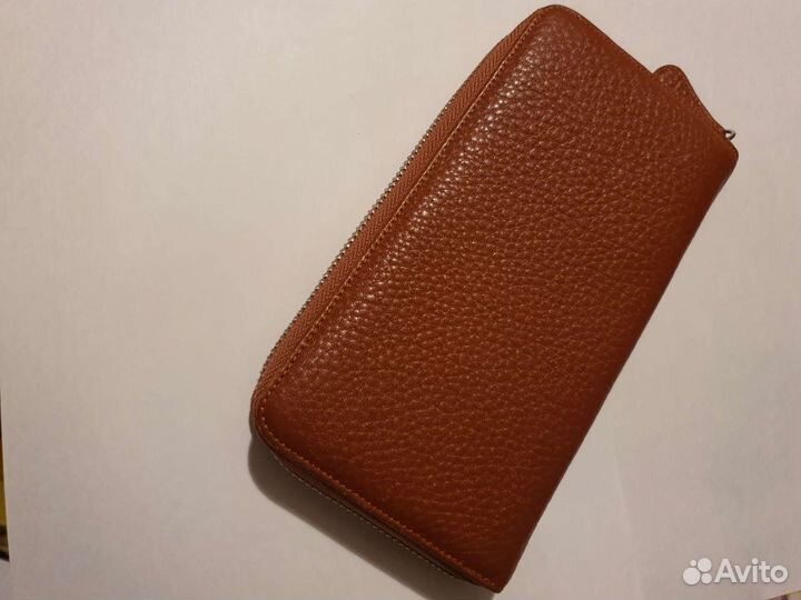 Мужской кошелек