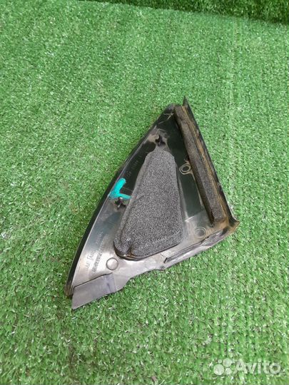 Уголок зеркала левый ниссан альмера классик