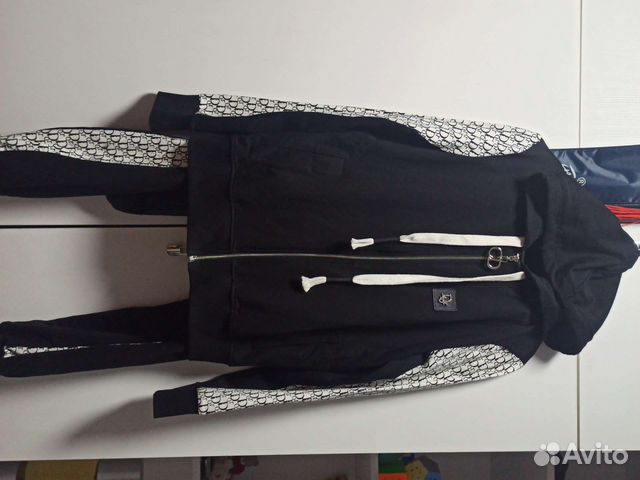 Спортивный костюм женский