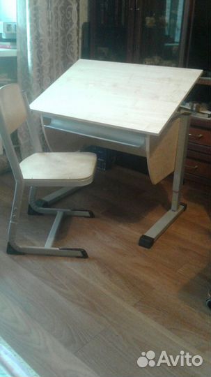 Стол и стул с регулировкой высоты