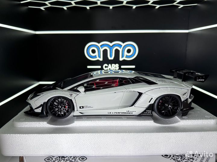 Autoart Lamborghini Aventador (79241) 1:18 в нал