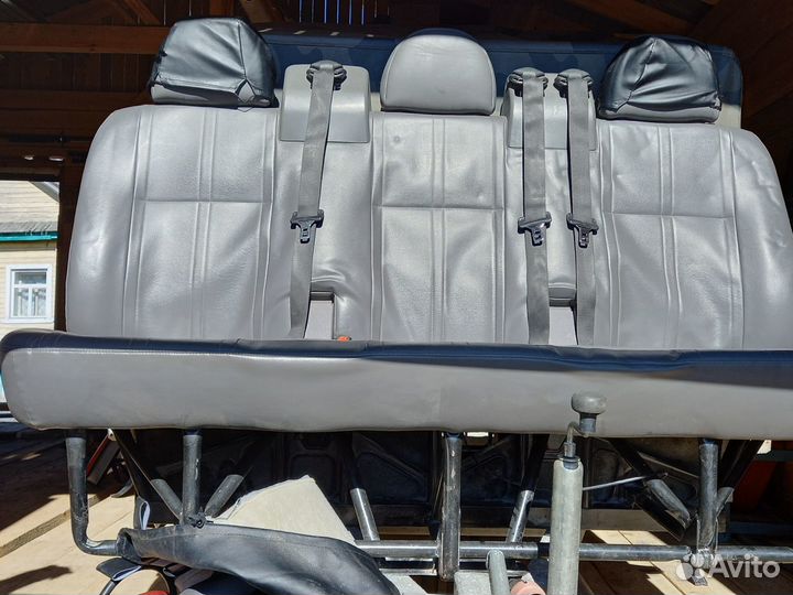 Сиденье для микроавтобуса