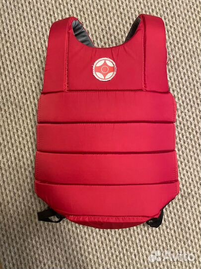 Защита и форма для каратэ детская