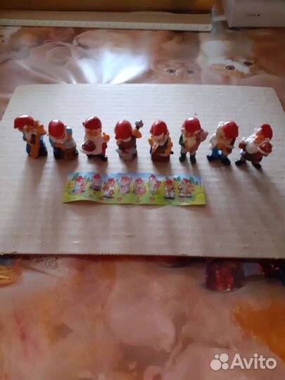 Фигурки из киндера