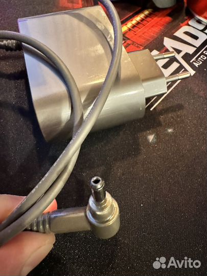 Оригинальное зарядное устройство Dyson V15 V12 V11