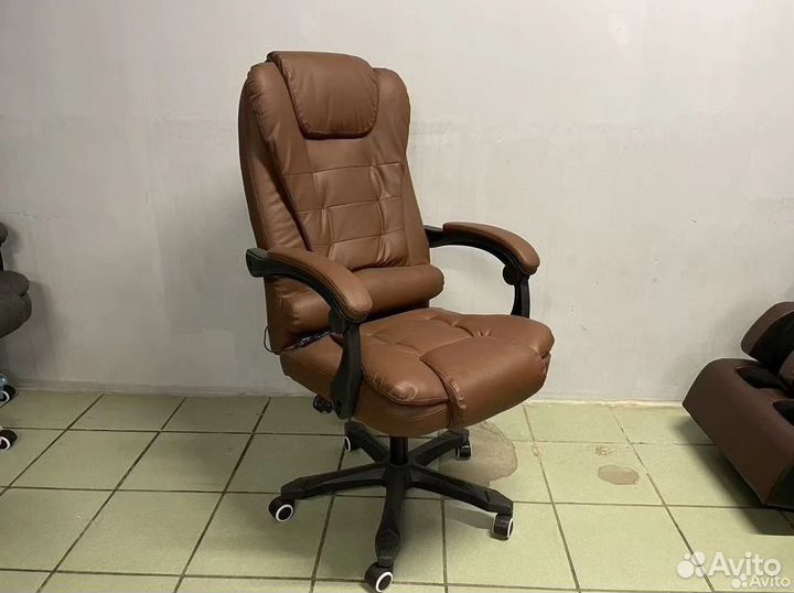 Компьютерное кресло офисное с функцией массажа