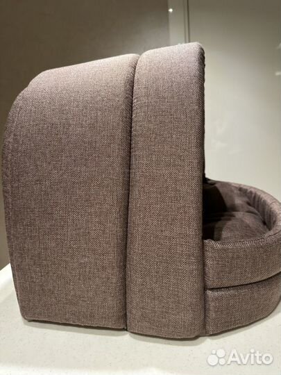 Лежанка домик для собаки