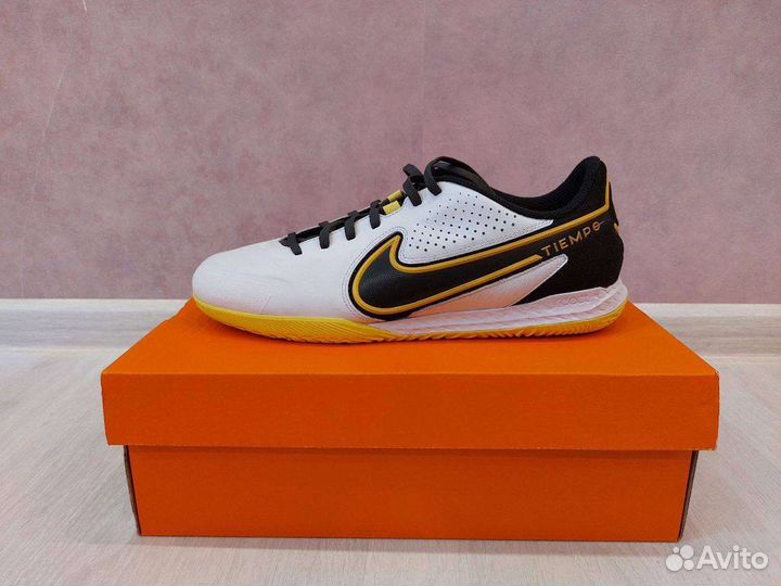 Бутсы мужские (футзалки) Nike React Legend 9