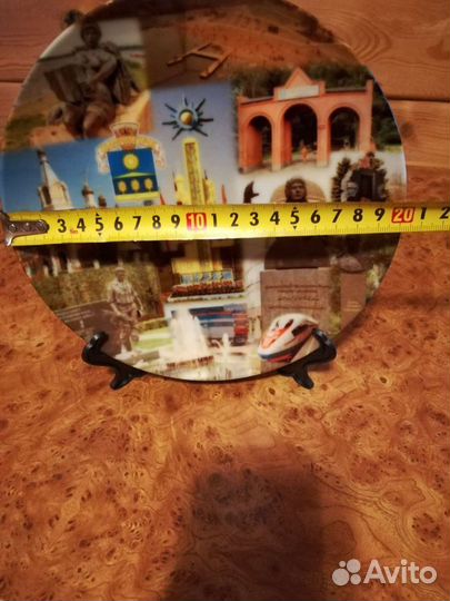 Тарелка сувенирная на подставке