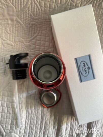 Prada аксессуар