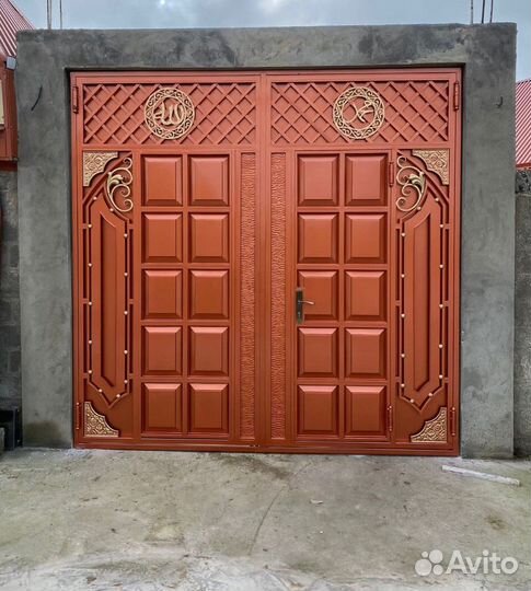 Кованые ворота для дома