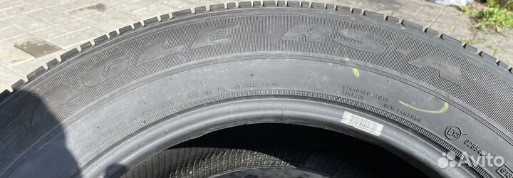 Goodyear Eagle RS-A 235/65 R17