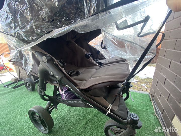 Коляска для двойни valco baby snap duo