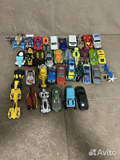 Машинки хот вилс Hot wheels