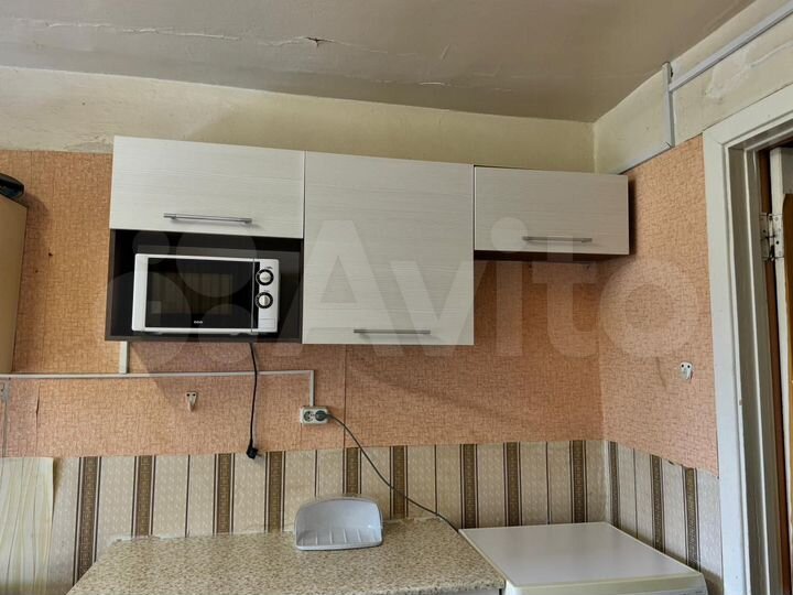 Комната 13 м² в 5-к., 2/5 эт.