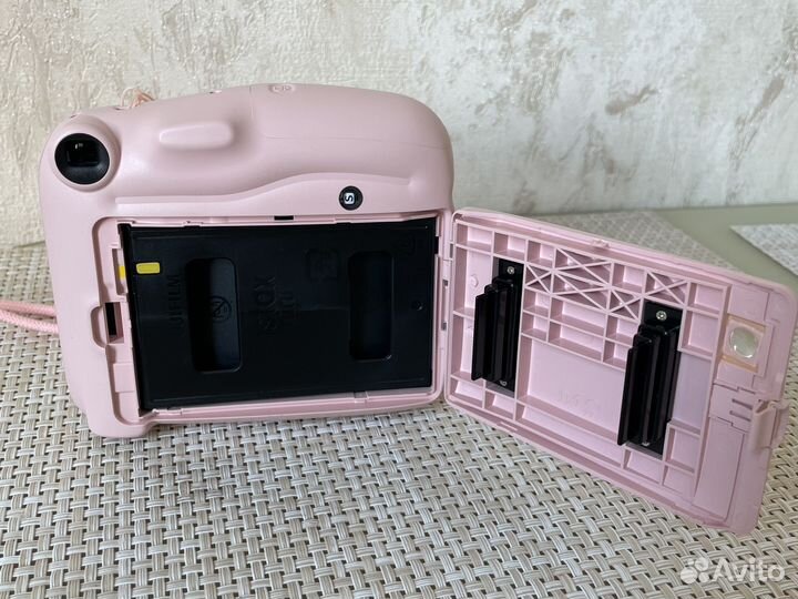 Fujifilm instax mini 11 розовый