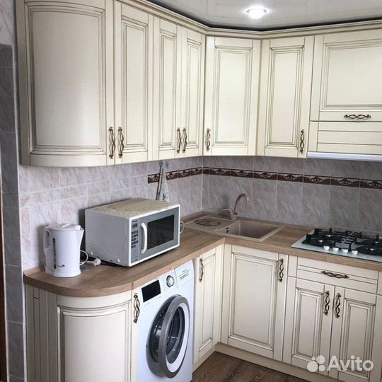 Гарнитур кухонный