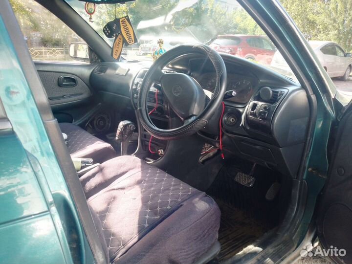 Toyota Corolla 1.5 AT, 1994, 350 000 км