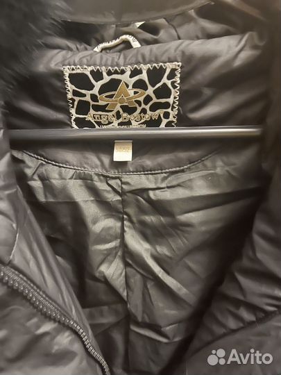 Пуховик женский 50 52