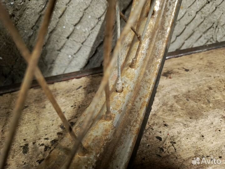 Колесо на мопед дельта Карпаты