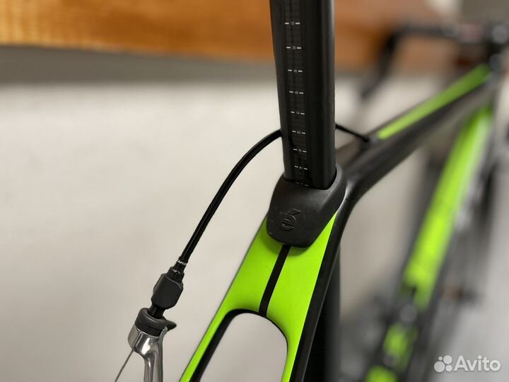 Шоссейный карбоновый велосипед Cervelo R5