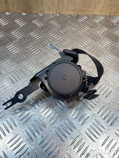 Ремень безопасности задний Bmw 3 F30 N20B20A 2012