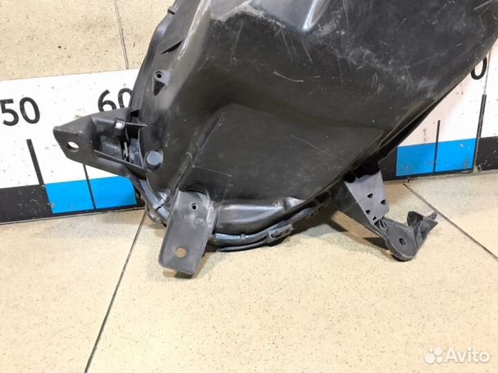 Фара правая Nissan Micra K12