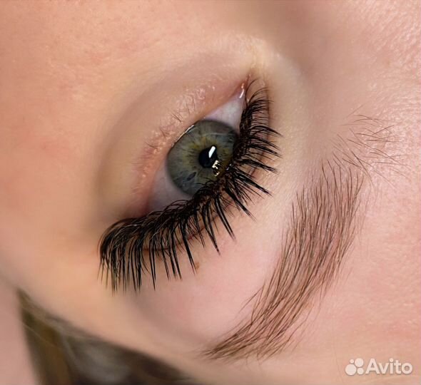 Наращивание ресниц/ оформление бровей