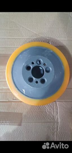 Запчасти для гидравлических тележек, штабелеров