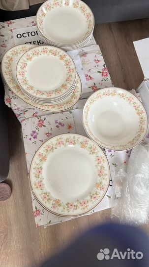 Сервиз столовый на 6 персон,без чайного