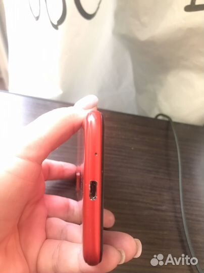 HONOR 9S, 2/32 ГБ