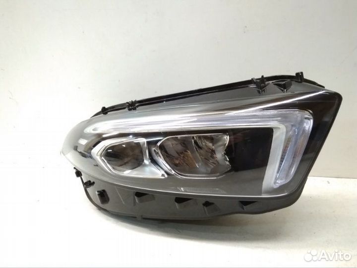 Фара передняя правая Mercedes-Benz A-Class W177