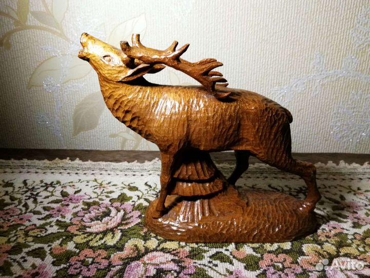 Олень Германия резьба по дереву 1942 год