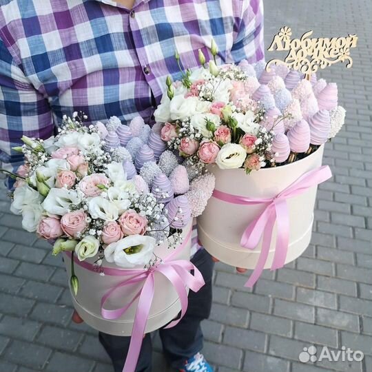 Клубника в шоколаде, Букеты с клубникой